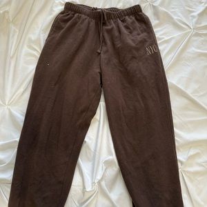 garage brown sweatpants size small adult